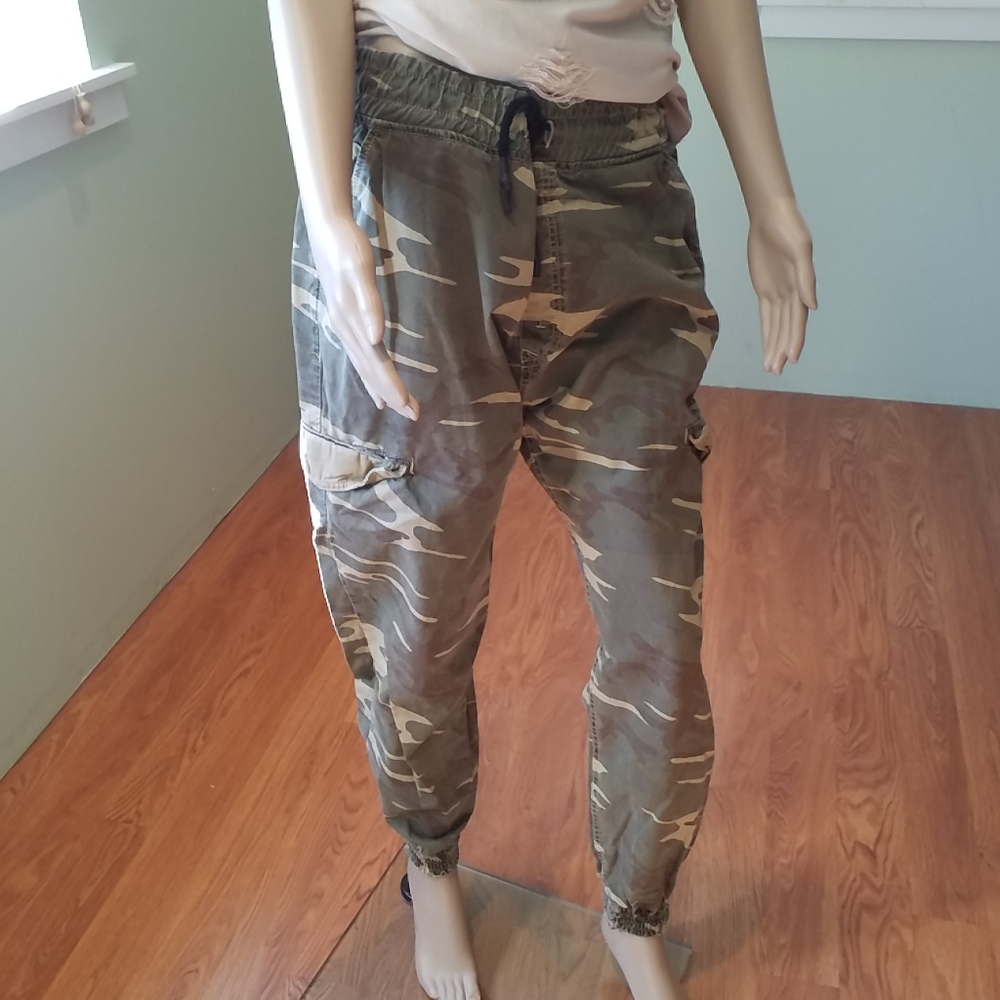 Zara Man Denim Collection Camouflage Jogger XL